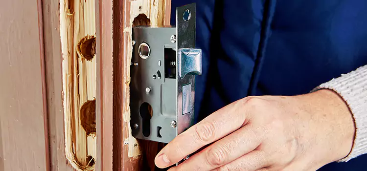 Garage Door Lock Replacement Mooresville